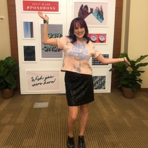 Welcome, Check Out My Closet! - Picture 7 of 9